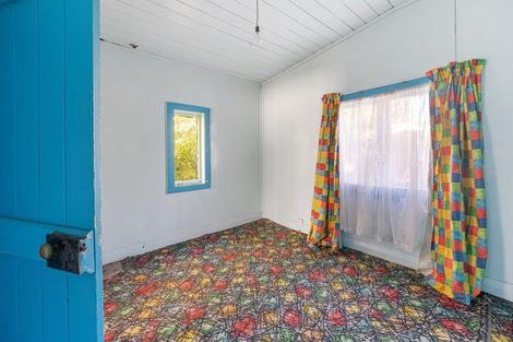 Photo of property in 23 Falstaff Street, Stratford, 4332