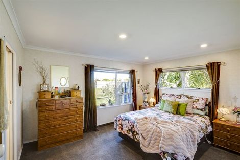 Photo of property in 270a Kennedy Road, Onekawa, Napier, 4110