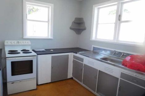 Photo of property in 206 Coronation Avenue, Welbourn, New Plymouth, 4310