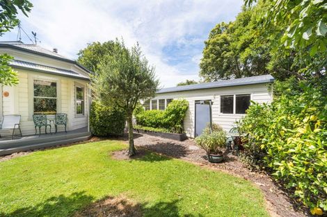 Photo of property in 190 Victoria Avenue, Hokowhitu, Palmerston North, 4410