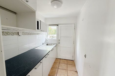Photo of property in 91 Mountbatten Avenue, Hillcrest, Auckland, 0627