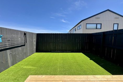 Photo of property in 202b Henwood Road, Westgate, 0814