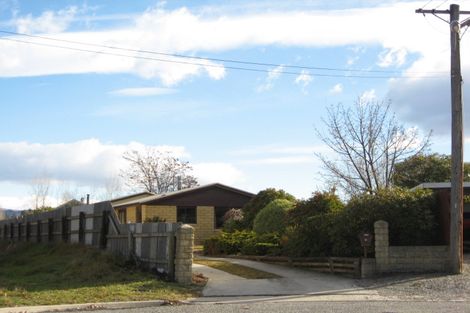 Photo of property in 6 Theyers Street, Alexandra, 9320