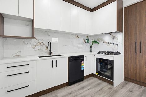 Photo of property in 85b Raglan Street, Mangere East, Auckland, 2024