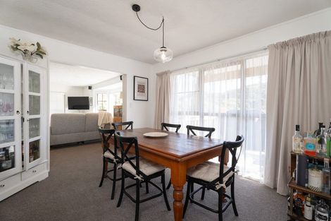 Photo of property in 9 Lakewood Avenue, Churton Park, Wellington, 6037