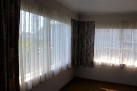 Photo of property in 173 Tukapa Street, Westown, New Plymouth, 4310