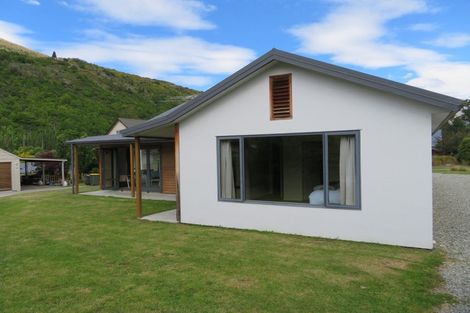 Photo of property in 109 Devon Street, Arrowtown, 9302