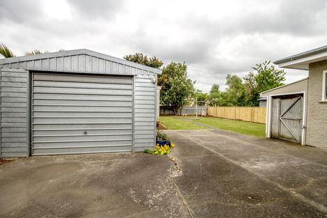 Photo of property in 90 Lyndhurst Street, Takaro, Palmerston North, 4412