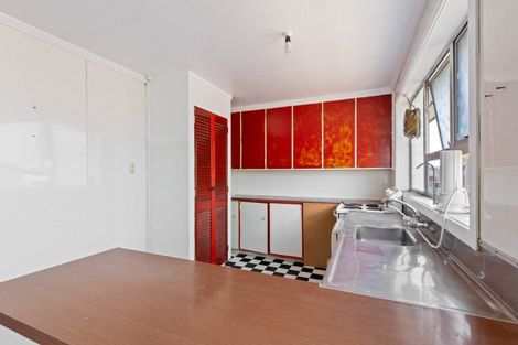 Photo of property in 45 Clifton Drive, Waitara, 4320