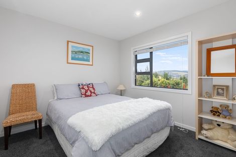 Photo of property in 154 Endeavour Drive, Whitby, Porirua, 5024
