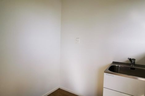 Photo of property in 27 Zelda Avenue, Clover Park, Auckland, 2023