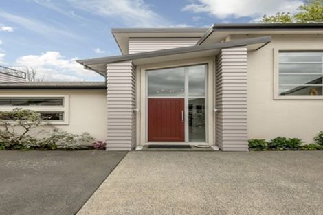Photo of property in 6a Gleneagles Terrace, Ilam, Christchurch, 8053