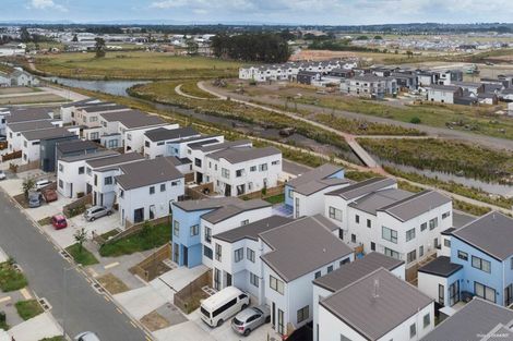 Photo of property in 30 Tumu Road, Papakura, 2110