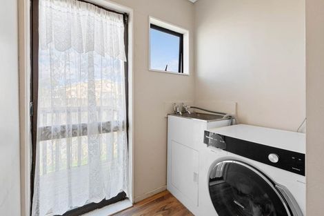 Photo of property in 2/19 Martin Road, Manurewa, Auckland, 2102