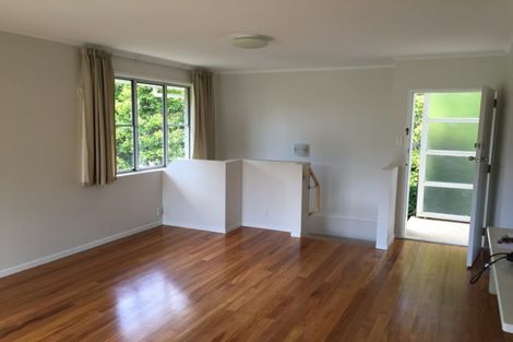 Photo of property in 4/44 Thatcher Street, Mission Bay, Auckland, 1071