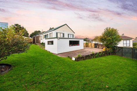 Photo of property in 57 Anich Road, Massey, Auckland, 0614