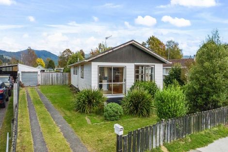 Photo of property in 49 Maria Place, Turangi, 3334