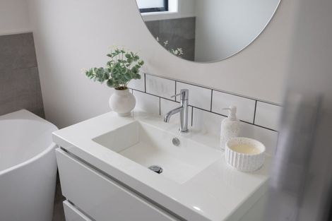 Photo of property in 9a Monckton Street, Feilding, 4702