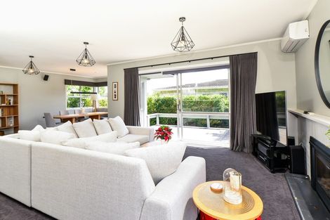 Photo of property in 93 Beerescourt Road, Beerescourt, Hamilton, 3200