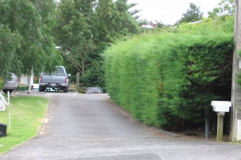 Photo of property in 25 Domain Road, Glenfield, Auckland, 0629