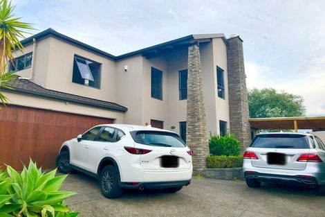 Photo of property in 318 Hill Road, The Gardens, Auckland, 2105