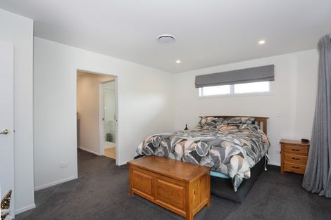 Photo of property in 23 Haggerty Street, Kimbolton, 4774