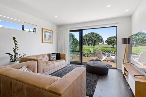 Photo of property in 49b Links Drive, Waiwhakaiho, New Plymouth, 4312
