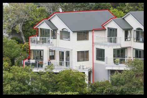 Photo of property in 15a Waru Street, Khandallah, Wellington, 6035