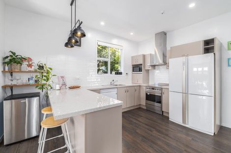 Photo of property in 74 Selwyn Street, Somerfield, Christchurch, 8024