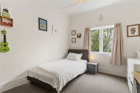 Photo of property in 28 Egremont Street, Belmont, Auckland, 0622