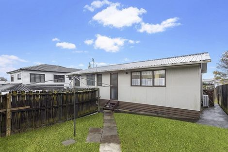 Photo of property in 1/62 Othello Drive, Clover Park, Auckland, 2023