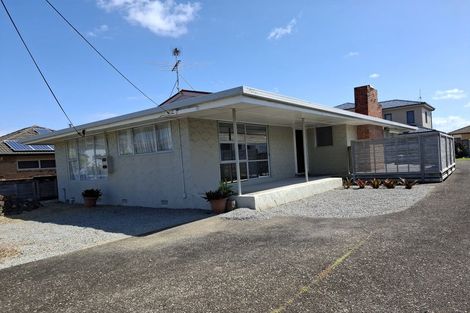 Photo of property in 34 Centreway Road, Orewa, 0931