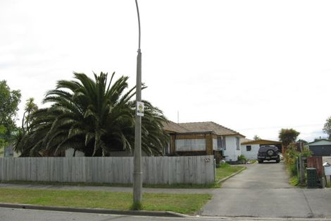 Photo of property in 17 Cob Crescent, Woolston, Christchurch, 8062