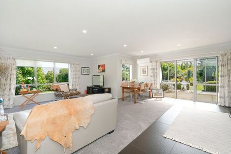 Photo of property in 37 Oakland Lane, Shannon, Palmerston North, 4474