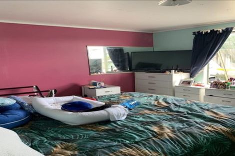 Photo of property in 2/10 Southview Place, Wattle Downs, Auckland, 2102