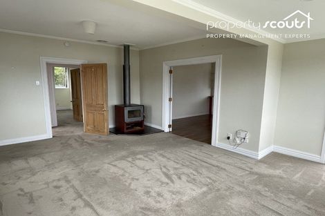 Photo of property in 24 Porterfield Street, Macandrew Bay, Dunedin, 9014