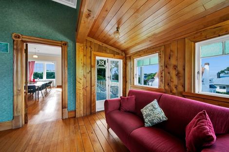 Photo of property in 6 Princes Street, Hawera, 4610