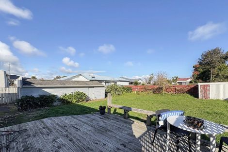 Photo of property in 97 Niblett Street, Whanganui, 4500