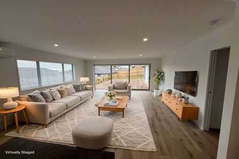 Photo of property in 14 Viv Green Place, Pokeno, 2402