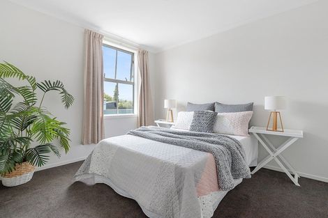 Photo of property in 30 Chiefs Court, Hamilton East, Hamilton, 3216