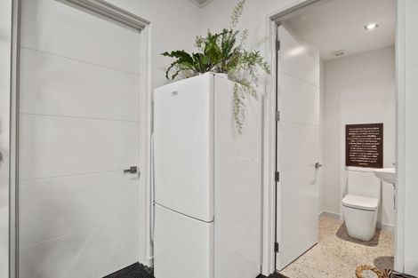 Photo of property in 2 Aberdare Court, Jacks Point, Queenstown, 9371