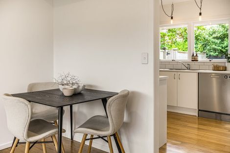 Photo of property in 3/17 Saltburn Road, Milford, Auckland, 0620