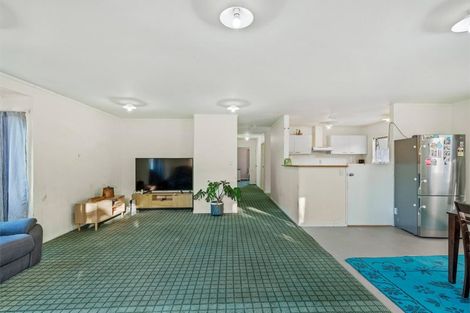 Photo of property in 16g Roick Parade, Glen Eden, Auckland, 0602