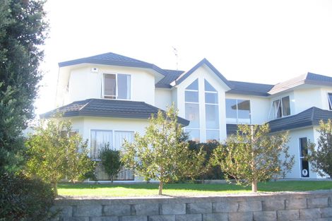Photo of property in 59 Joseph Banks Drive, Whitby, Porirua, 5024