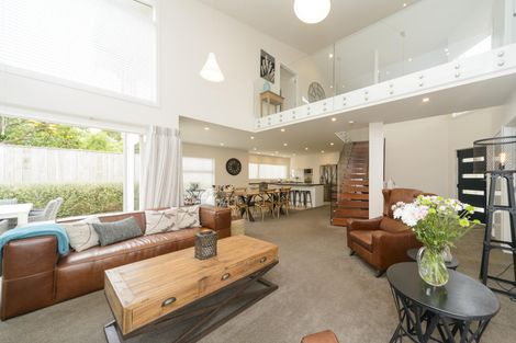 Photo of property in 10a Rangitane Street, Palmerston North, 4414