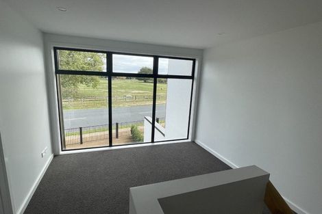 Photo of property in 11 Ruge Court, Cambridge, 3434