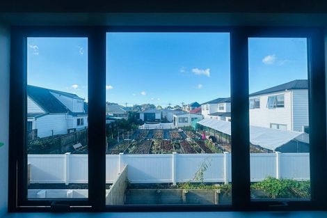Photo of property in 14/25 Titoki Street, Te Atatu Peninsula, Auckland, 0610