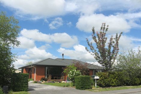 Photo of property in 4 Kowhai Street, Oxford, 7430