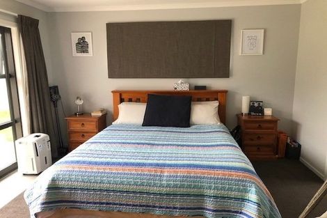 Photo of property in 10 Teatree Close, Huntington, Hamilton, 3210