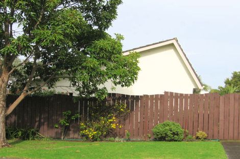 Photo of property in 19a Amorino Drive, Red Beach, 0932